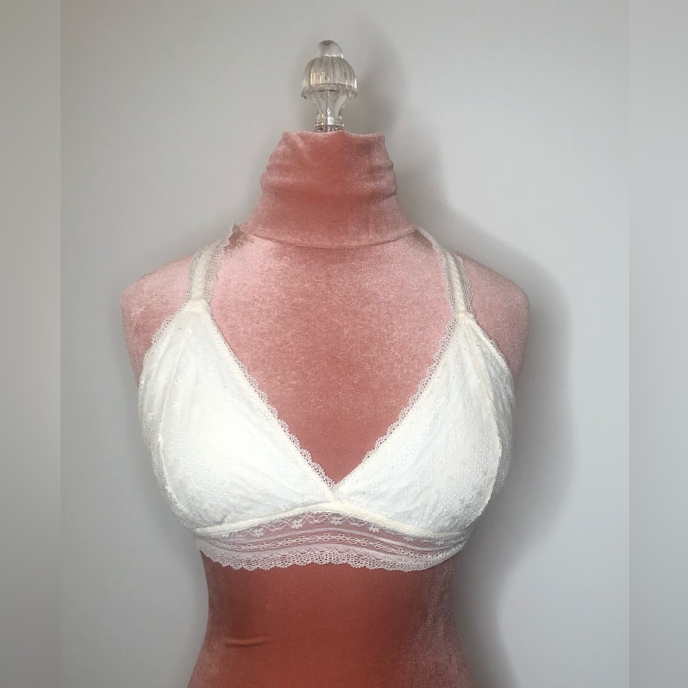 Maurices Racerback Stretch Lace bralette Off White Women’s Size XL
